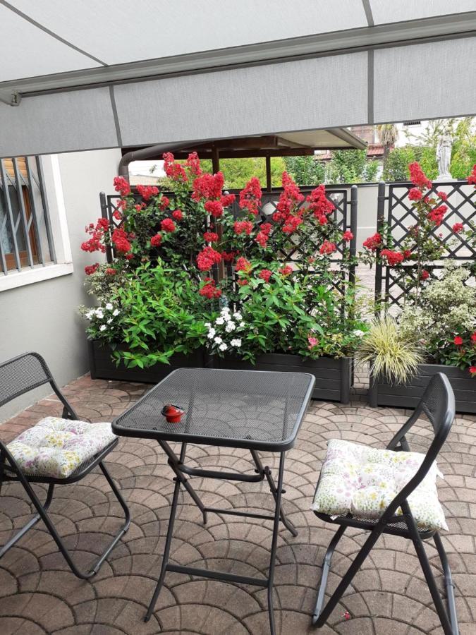 La Casa Di Sabrina Apartment เวโรนา ภายนอก รูปภาพ